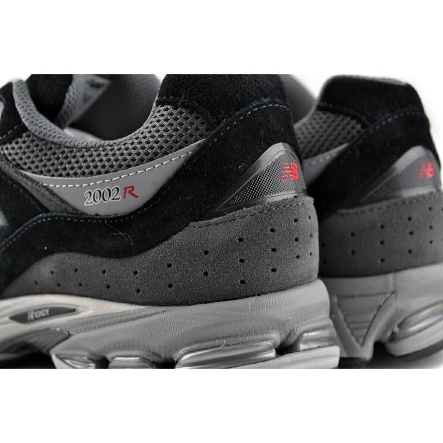 New Balance（ニューバランス） NEW BALANCE U2002RC BLACK GREY