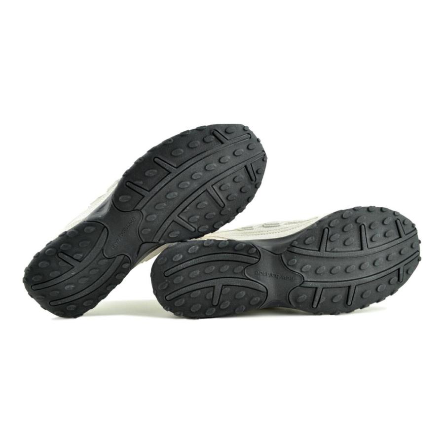 New Balance（ニューバランス） NEW BALANCE U204L 8OV LINEN