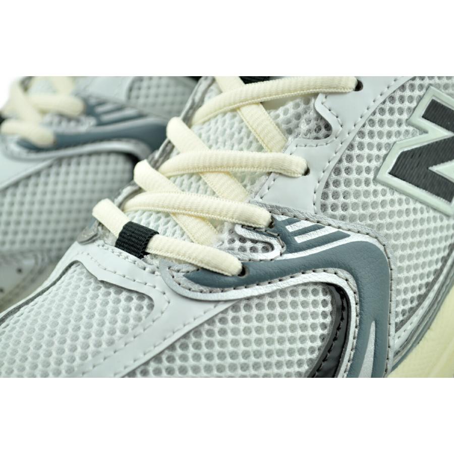 New Balance（ニューバランス） NEW BALANCE U530ESA WHITE SILVER