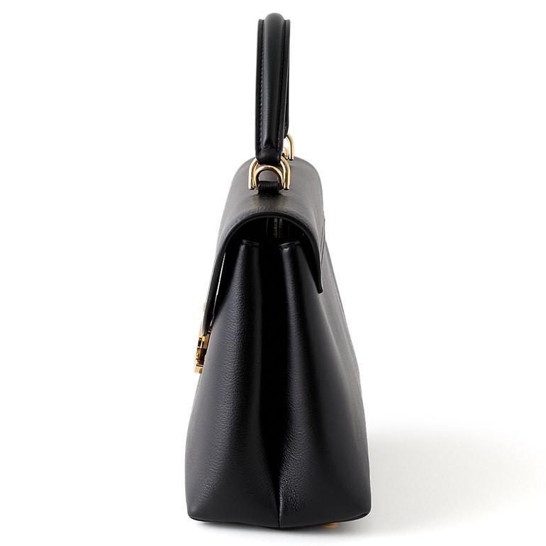 CELINE セリーヌ ミディアム ニノ バッグ サプルカーフスキン CELINE セリーヌ ミディアム ニノ バッグ サプルカーフスキン