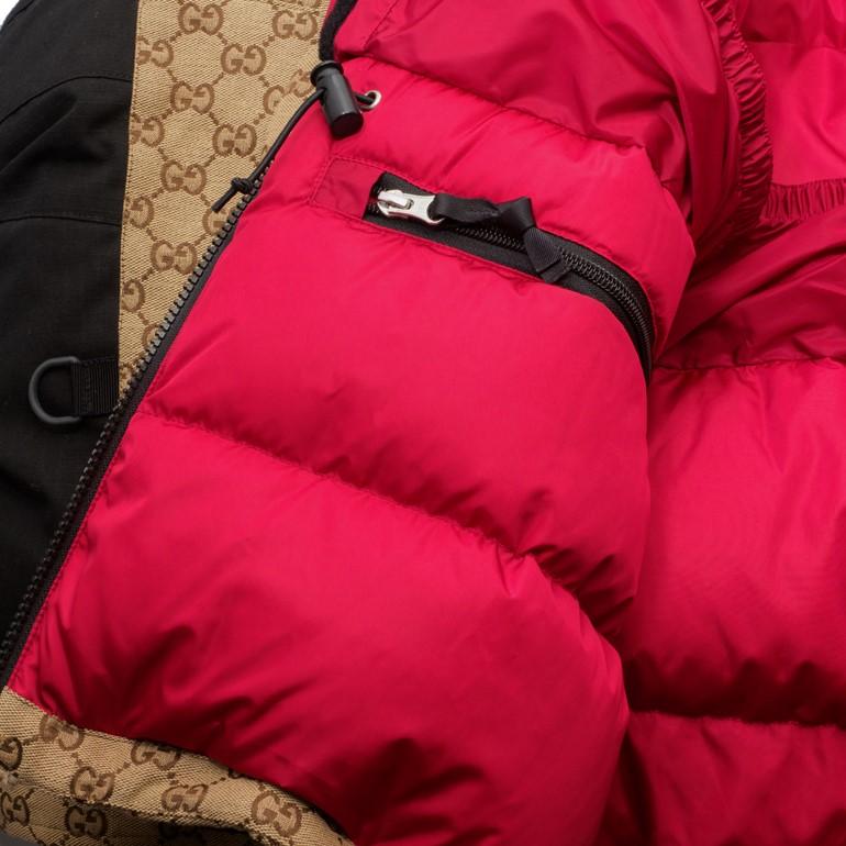 GUCCI グッチ ダウンジャケットレッドキッズアウター 男女兼用