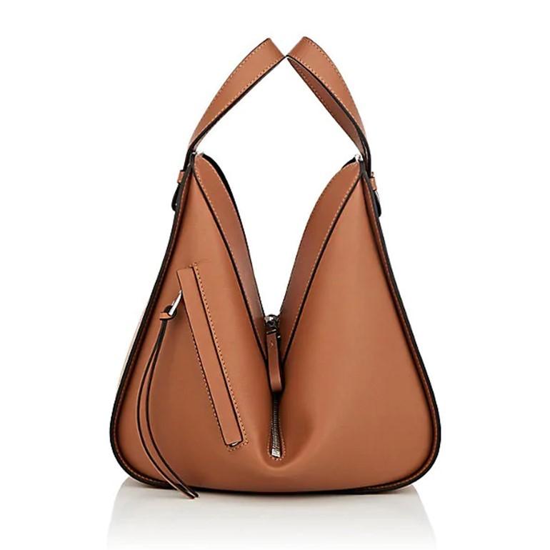LOEWE（ロエベ） ハンモックバッグ スモール クラシックカーフ 