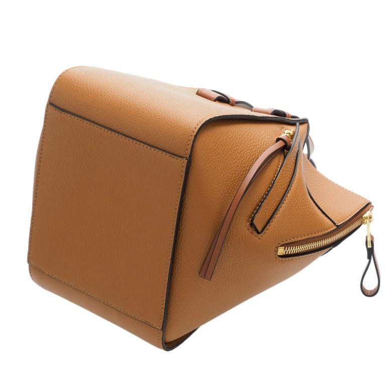 LOEWE ロエベ ハンモックバッグ コンパクト ソフトグレイン LOEWE ロエベ ハンモックバッグ コンパクト ソフトグレイン