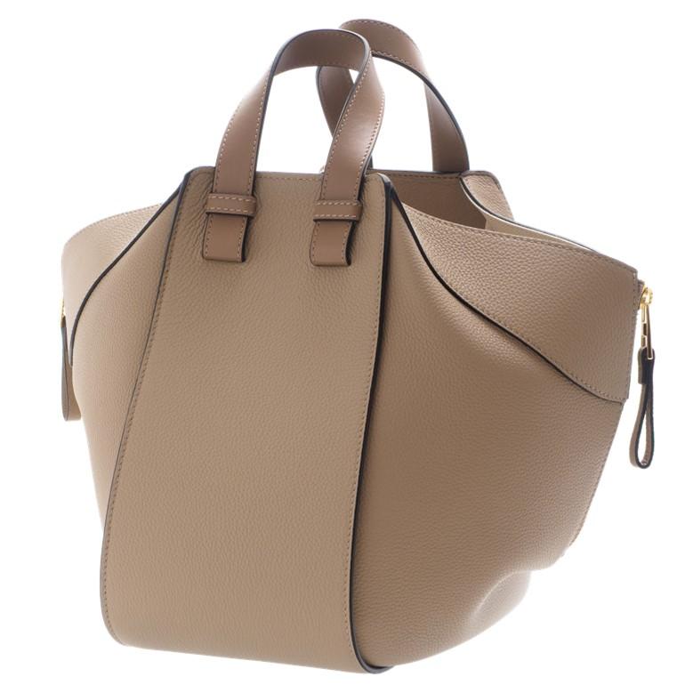 LOEWE（ロエベ） ハンモックバッグ スモール ソフトグレインカーフ 