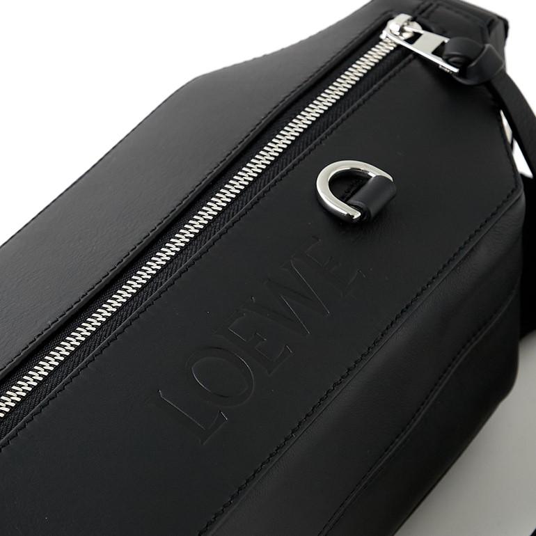 LOEWE ロエベ コンバーチブル スリング クラシックカーフ ボディ LOEWE ロエベ コンバーチブル スリング クラシックカーフ ボディ