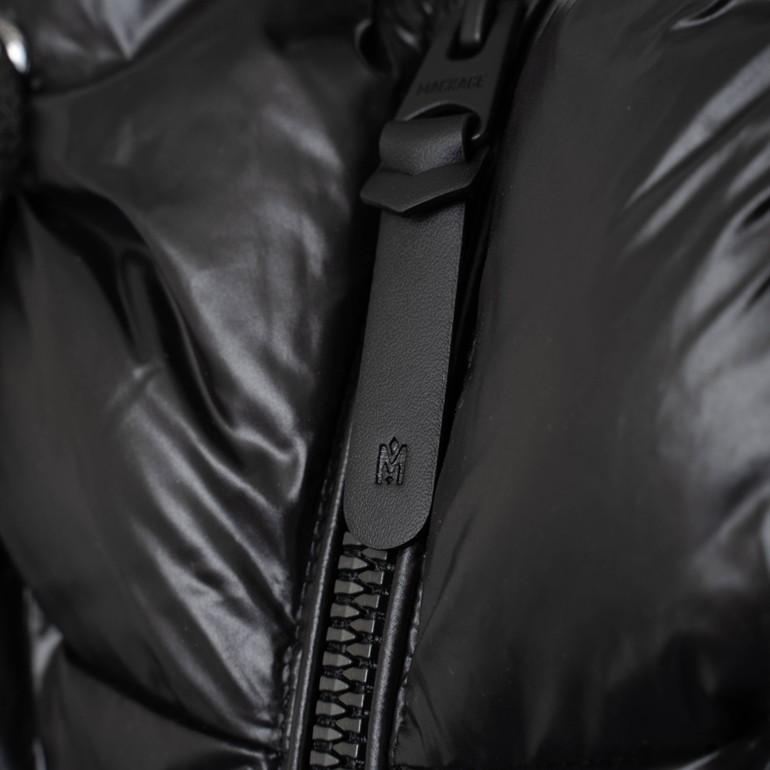 マッカージュ VICTOR(ビクター) ナノダウンジャケット 一体型フード メンズアウター 軽量ナイロン ブラック VICTOR BLACK MACKAGEの画像