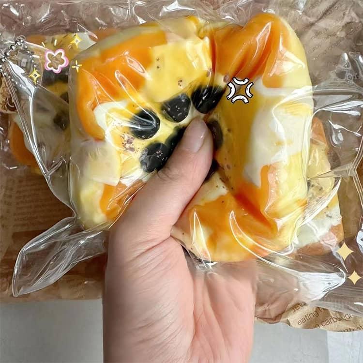 ぷにぷに フルーツケーキ クリームケーキ 高弾力 スクイーズケーキおもちゃ 水感スクイーズ 柔らか手触り トースト かわいい 低反発 泥感 ストレス |  | 06