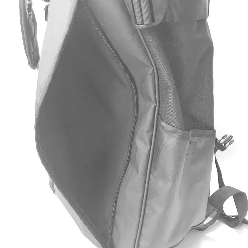 スポーツ ボックス型リュックサック ライナースポーツオリジナル バックパック デイパック リュック バック バッグ スクエア 四角 |  | 18