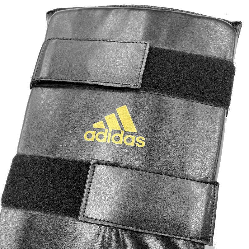 アディダス adidas 超軽量 レガース Sサイズ アディダス adidas 超軽量 レガース - adidas 格闘技用品