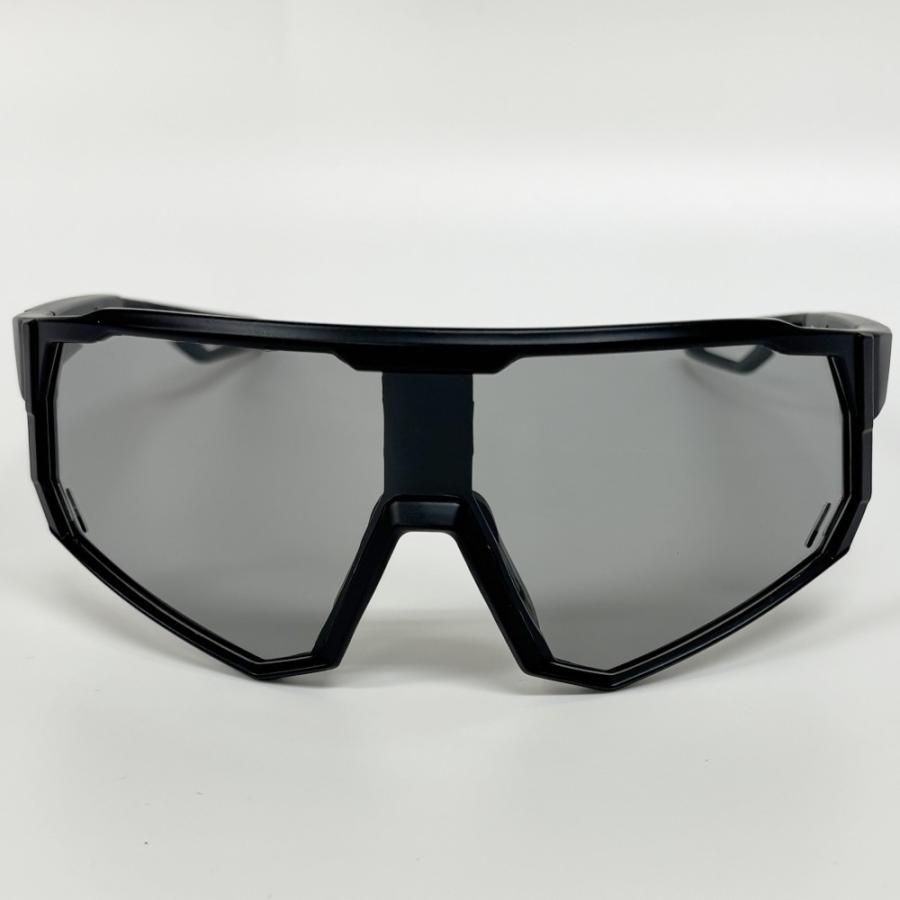 スポーツサングラス ケース付 調光レンズ 偏光レンズ 調光サングラス 1