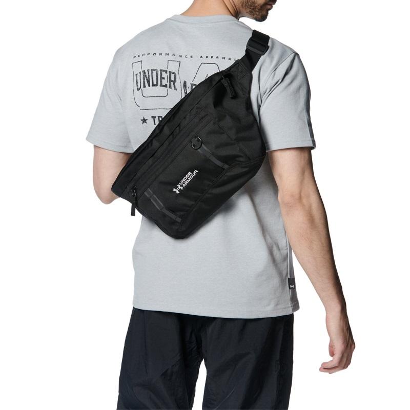 希少　美品　完売　アンダーアーマー　キャディバッグ　本格アスリート　おしゃれ liner_t-1384757