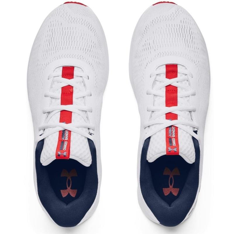 UNDER ARMOUR（アンダーアーマー） ランニングシューズ チャージド