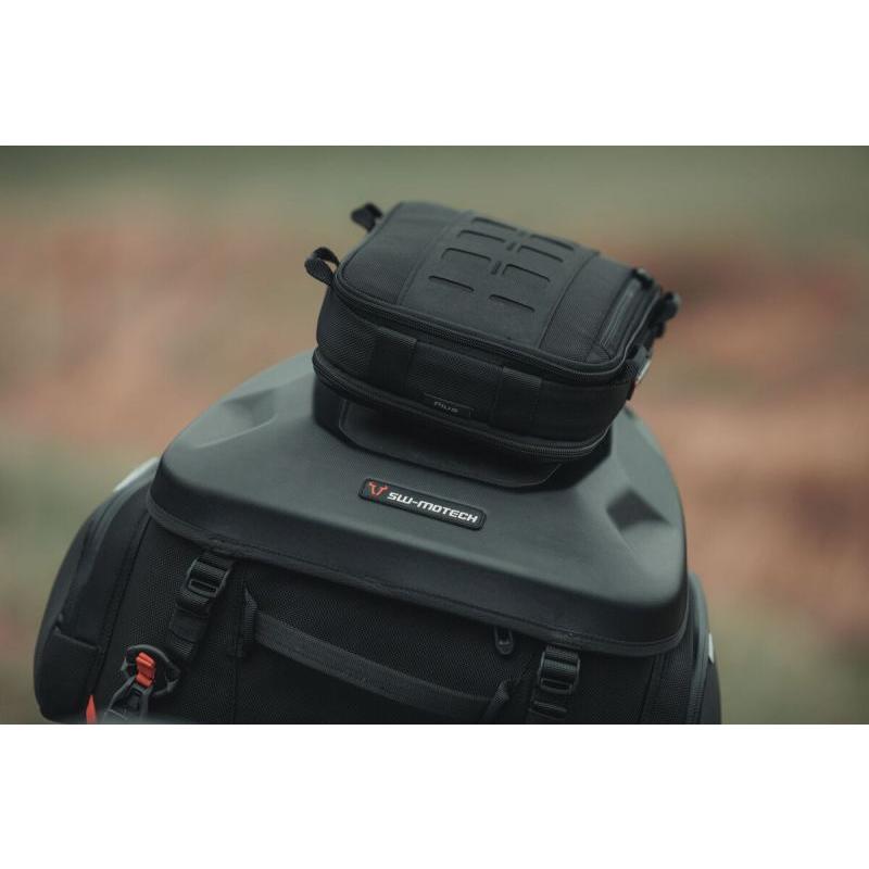 BCHTA0030830000 PROプラスアクセサリーバッグ 3-6L/28x21x7cm/400g/1680D SW-MOTECHの画像
