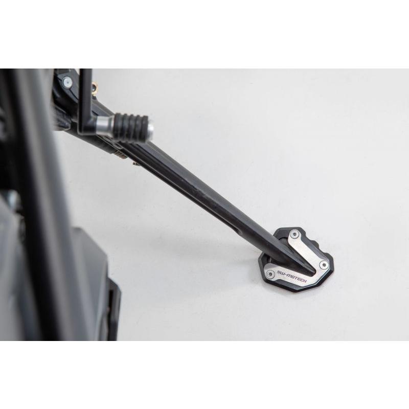 STS0464110000 サイドスタンドエクステンション BLK/SIL KTM 790 DUKE 18 SW-MOTECHの画像