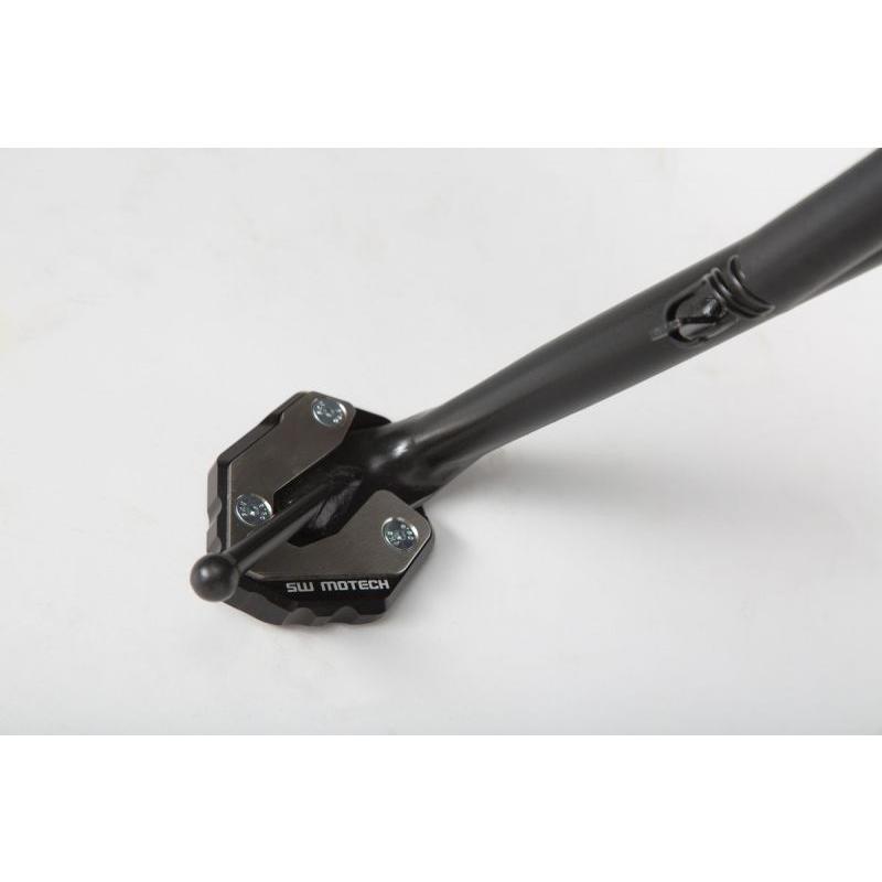 STS0652510000 サイドスタンドエクステンション BLK/SIL MT-09 TRACER/XSR900/ABARTH SW-MOTECHの画像
