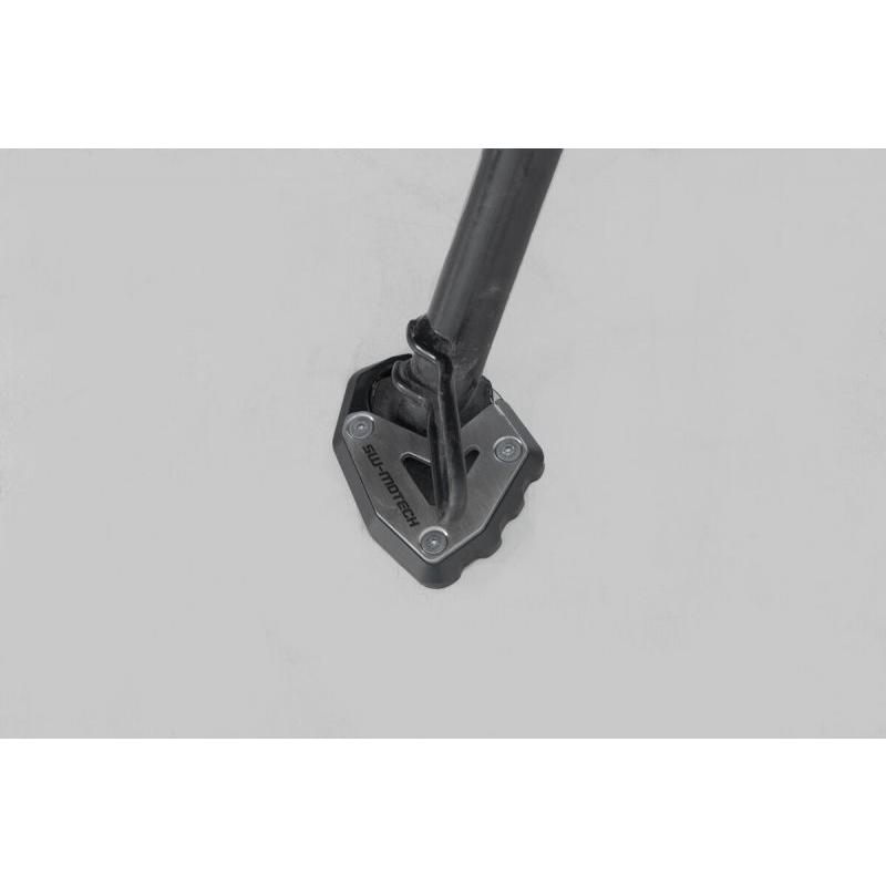 STS1184210000 サイドスタンド エクステンション BLK/SIL TRIUMPH TRIDENT660 21 SW-MOTECHの画像