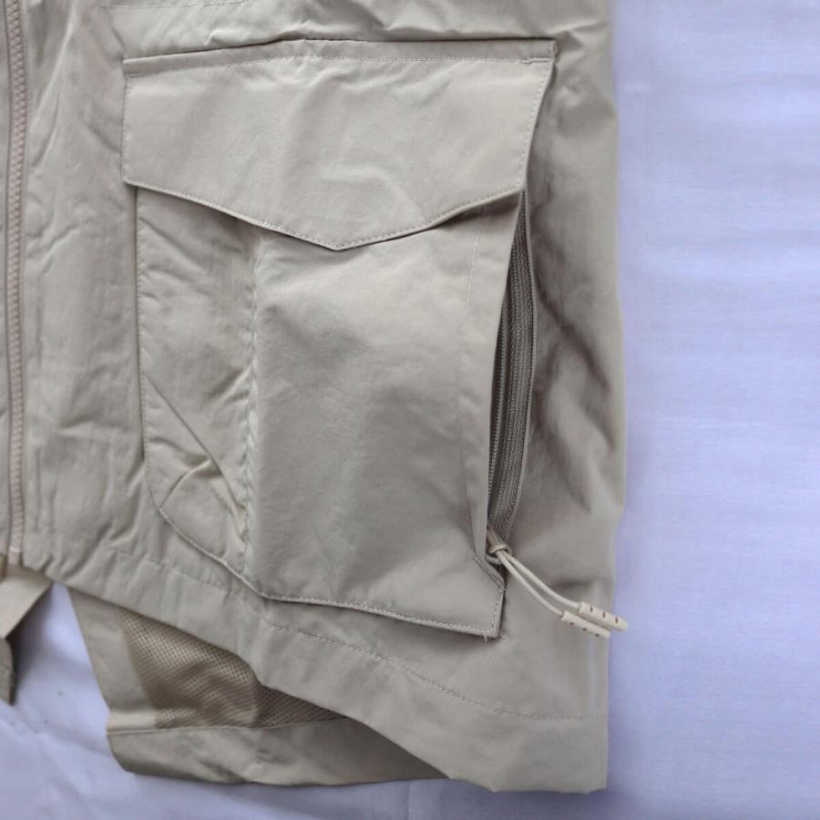 【特価】LI-NING AFDP216 ウォームアップジャケット バドミントンウェア(レディース) リーニン |  | 06