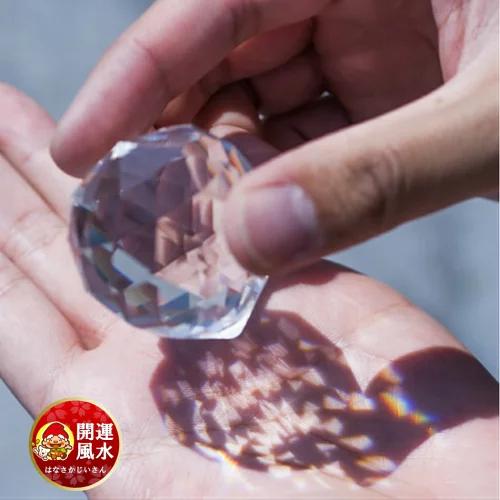 開運 風水 金運 開運光のインテリア サンキャッチャーの意味は風水で