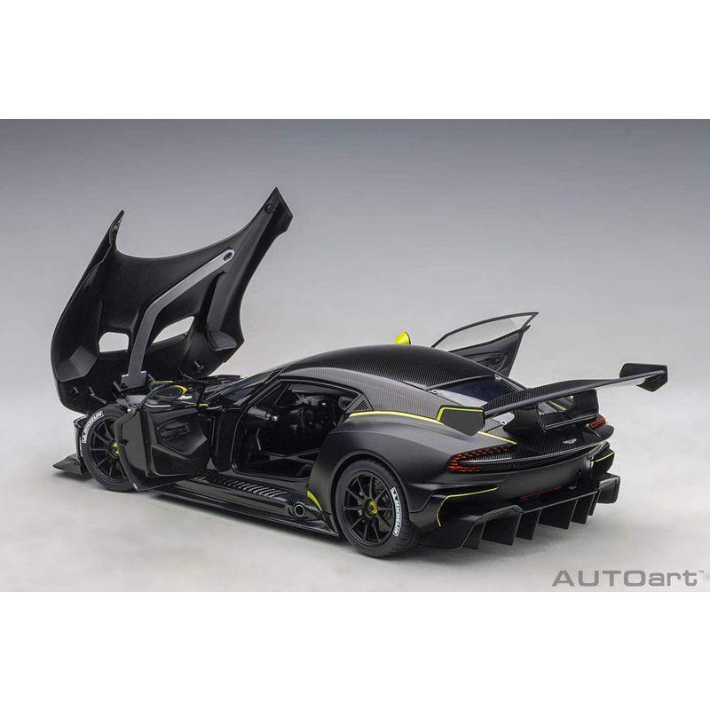 正規品 AUTOart 1/18 アストンマーチン ヴァルカン マット・ブラック/ライムグリーン・ストライプ 完成品 【3266212951】(17558円)