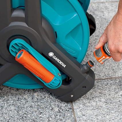 匿名配送 GARDENA Classic ホースリールセット 壁掛/ポータブル両用 20m 08009-20 ドイツ製(ガルデナ) 【J1942002033】(10440円)