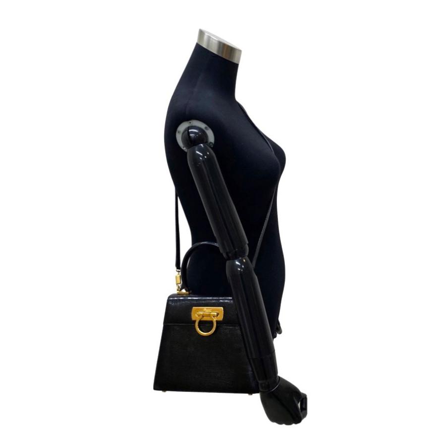 極 美品 袋付 Salvatore Ferragamo フェラガモ ガンチーニ 金具 
