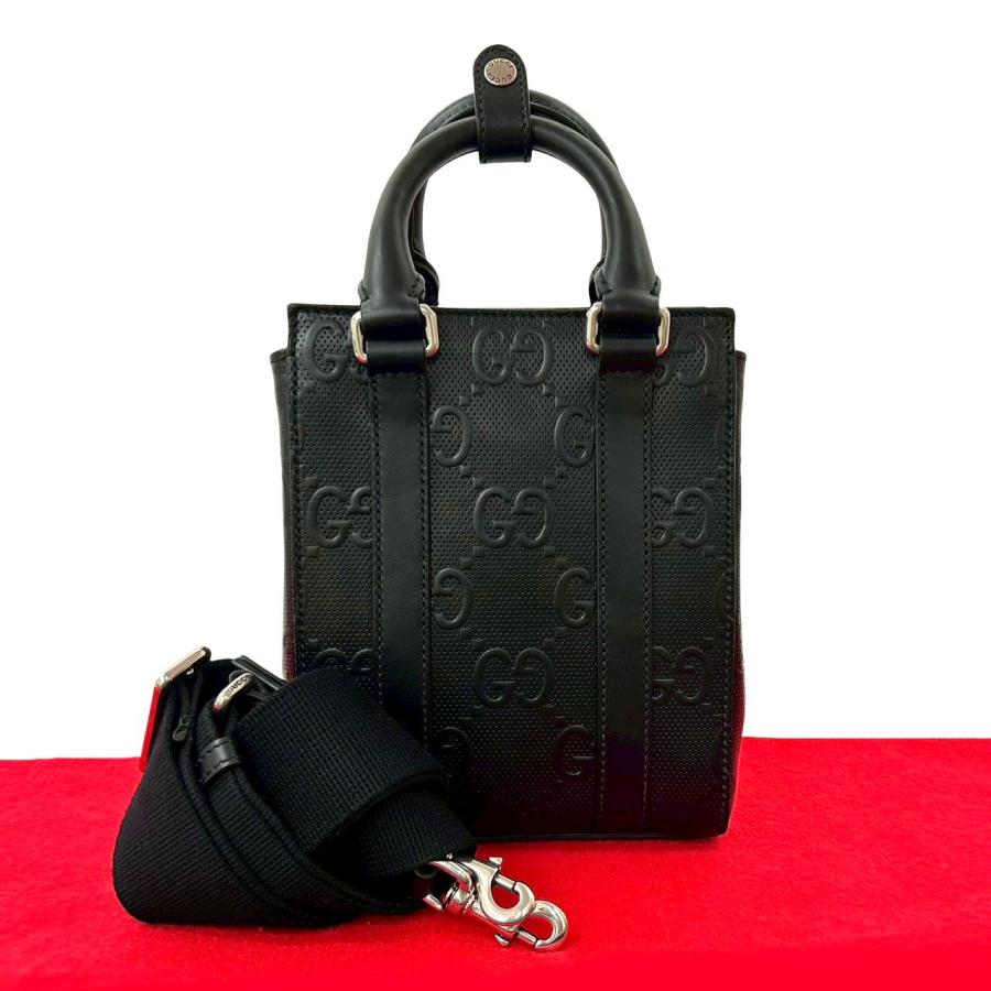 GUCCI（グッチ） ほぼ未使用 GG エンボス レザー 本革 2way ミニ 