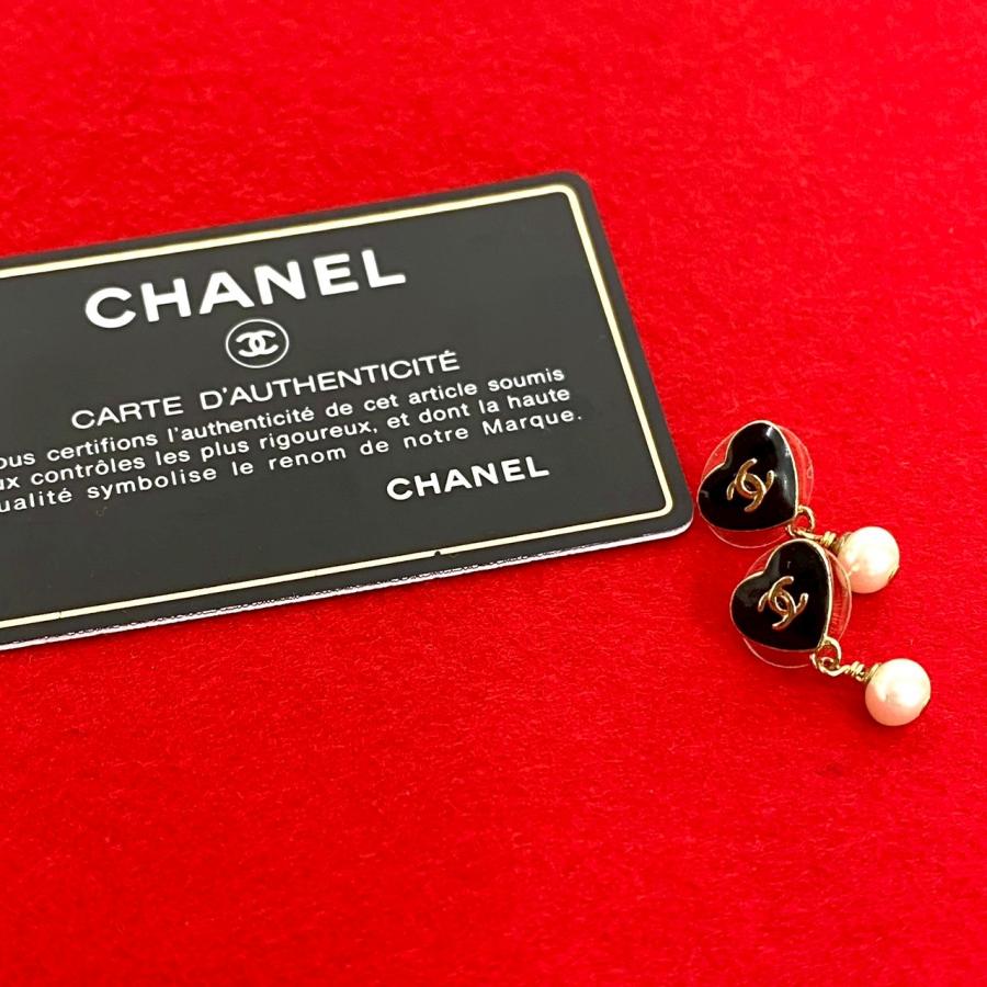 CHANEL（シャネル） 極 美品 コメあり 04A CHANEL ココマーク ハート