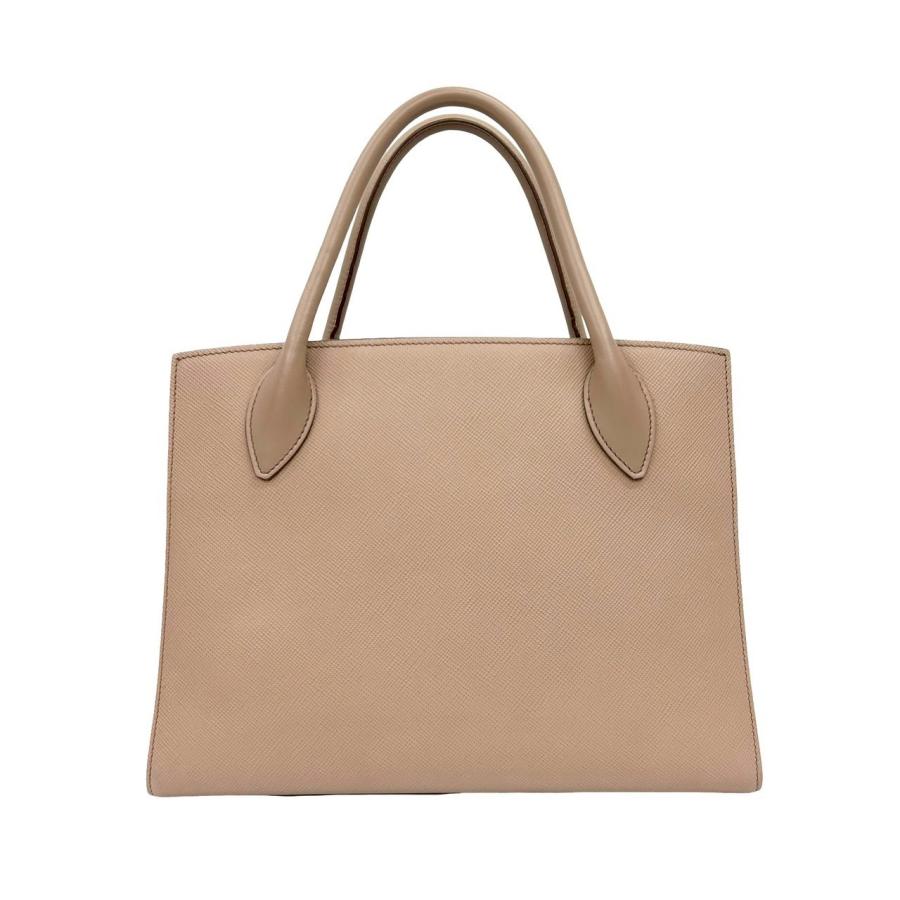 PRADA（プラダ） 極 美品 モノクローム ロゴ 金具 サフィアーノ レザー