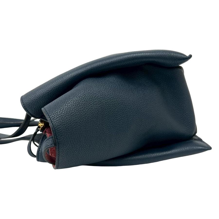 CELINE（セリーヌ） 極 美品 トライフォールド ロゴ レザー 本革