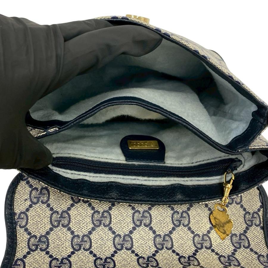 GUCCI（グッチ） 極 美品 オールドグッチ GG ロゴ 柄 レザー 本革 ミニ