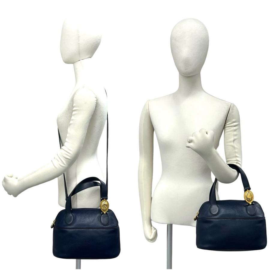 極 美品 Christian Dior ディオール ヴィンテージ CD ロゴ 金具 レザー