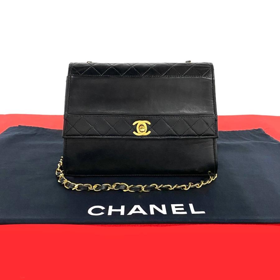 【SALE】CHANEL チェーンバッグ 美品 CHANEL（シャネル） 極 美品 シール有 マトラッセ ココマーク
