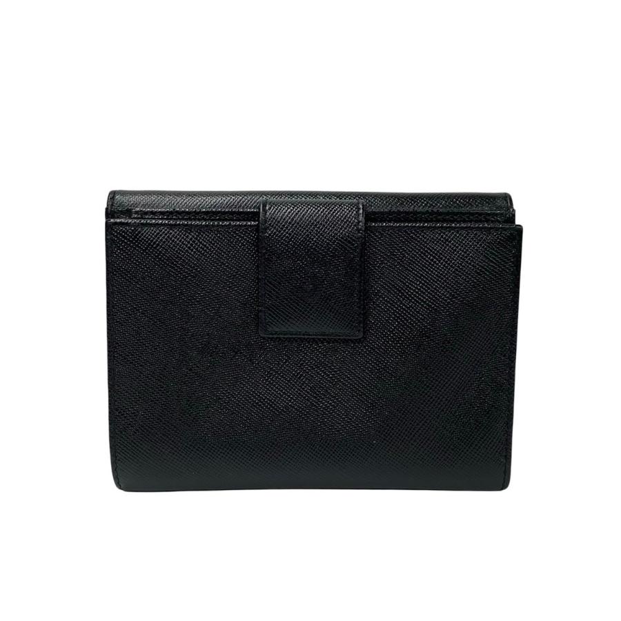 PRADA（プラダ） 極 美品 三角ロゴ プレート 金具 サフィアーノ レザー