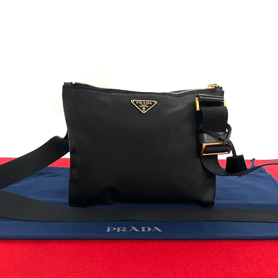 ほぼ未使用 希少品 PRADA プラダ 三角ロゴ 金具 レザー 本革 ナイロン 