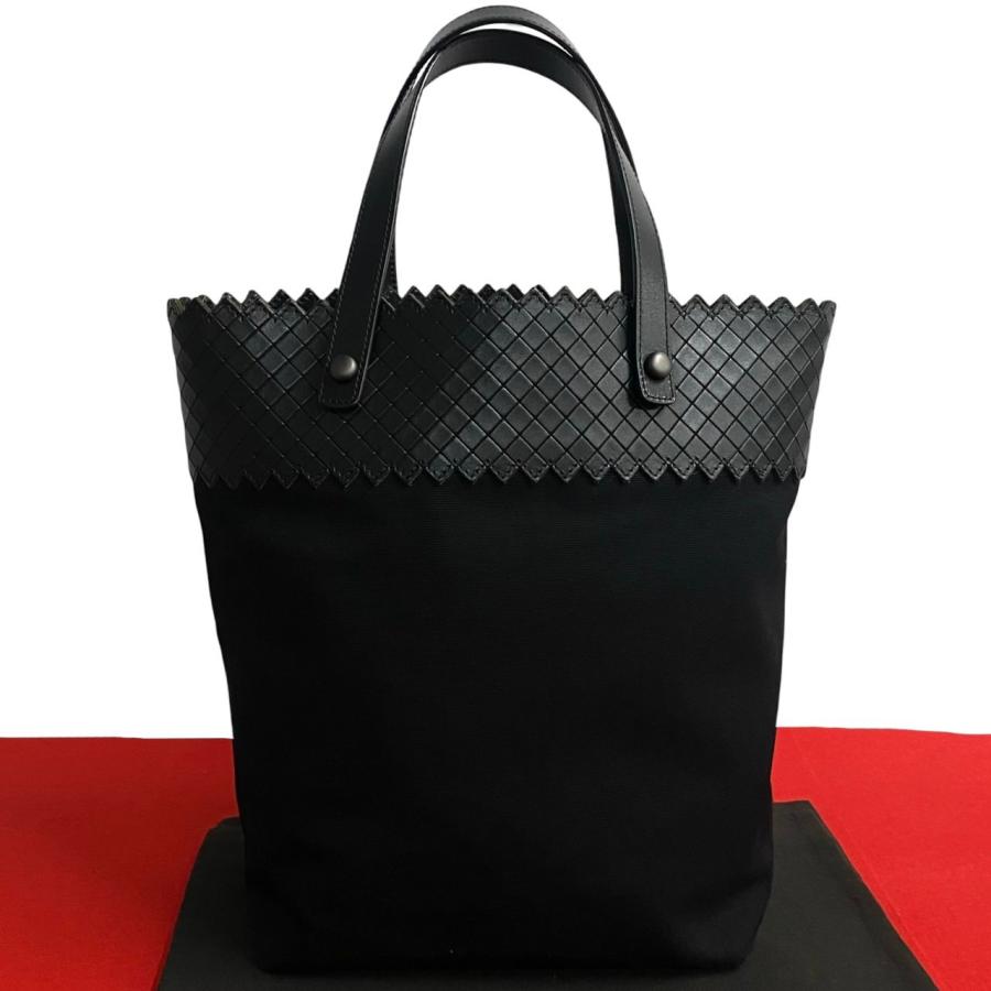 極 美品 BOTTEGA VENETA ボッテガヴェネタ イントレチャート レザー 本 
