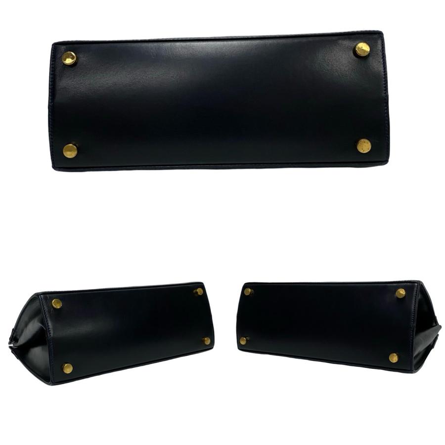 極 美品 Salvatore Ferragamo サルヴァトーレフェラガモ ヴァラ 極 美品 Salvatore Ferragamo サルヴァトーレフェラガモ ヴァラ