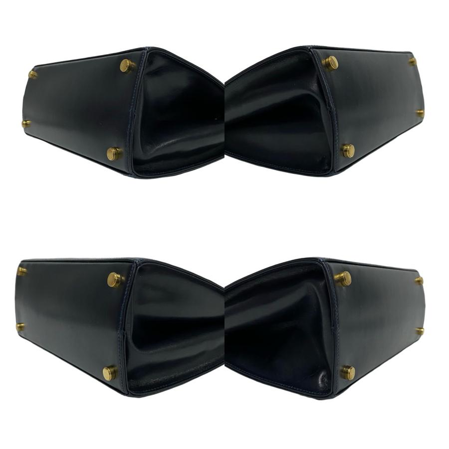 極 美品 Salvatore Ferragamo サルヴァトーレフェラガモ ヴァラ 極 美品 Salvatore Ferragamo サルヴァトーレフェラガモ ヴァラ