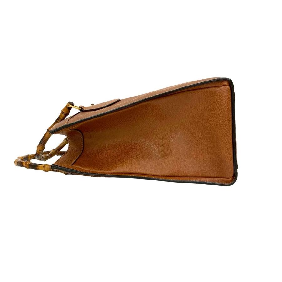 オールドグッチ バンブー レザー トートバッグ ブラウン内部粉吹き全体 オールドグッチ バンブー レザー トートバッグ ブラウン内部粉