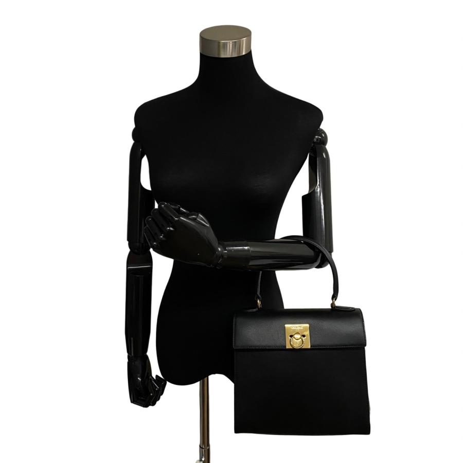 CELINE 極 美品 セリーヌ ヴィンテージ ロゴ リング 金具 カーフ CELINE 極 美品 セリーヌ ヴィンテージ ロゴ リング 金具 カーフ
