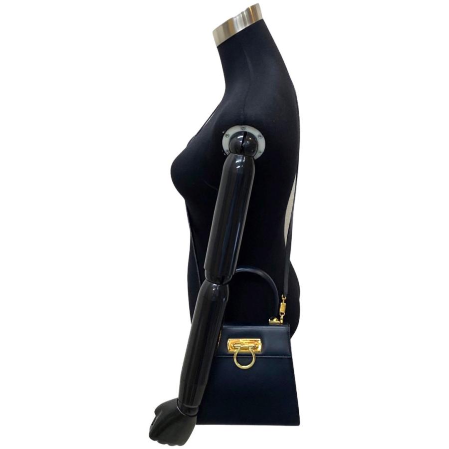 極 美品 Salvatore Ferragamo フェラガモ ガンチーニ 金具 レザー 本革 