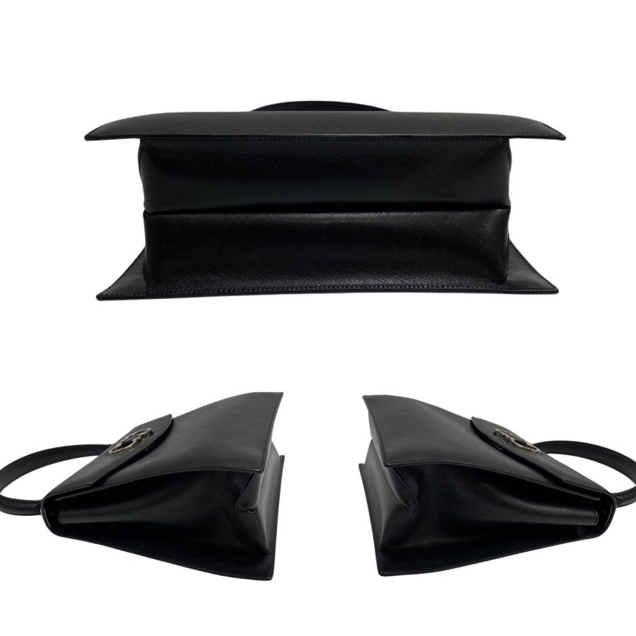 極 美品 Salvatore Ferragamo サルヴァトーレフェラガモ 極 美品 Salvatore Ferragamo サルヴァトーレフェラガモ