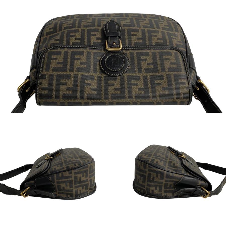 極美品 フェンディ ボディバッグ FF柄 ズッカ Wポケット 斜め掛け カーキ FENDI（フェンディ） 極 美品 ズッカ FF ロゴ 総柄 レザー 本革 ミニ