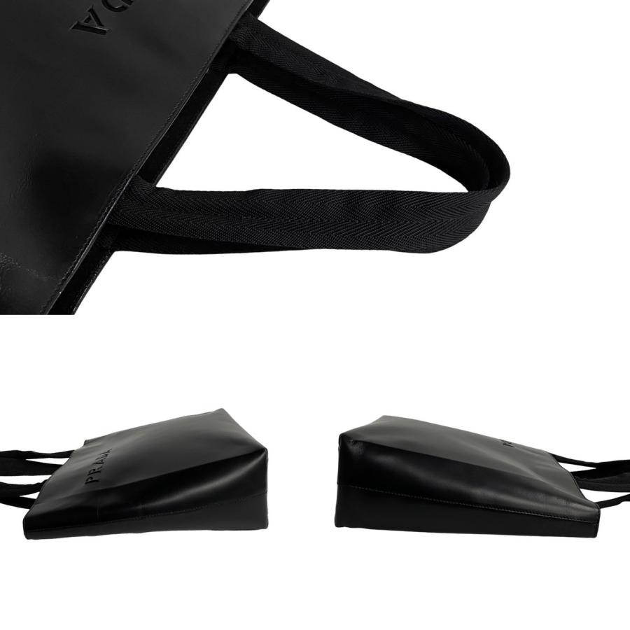 PRADA ほぼ未使用 レア品 プラダ パンチング ロゴ レザー 本革 PRADA ほぼ未使用 レア品 プラダ パンチング ロゴ レザー 本革