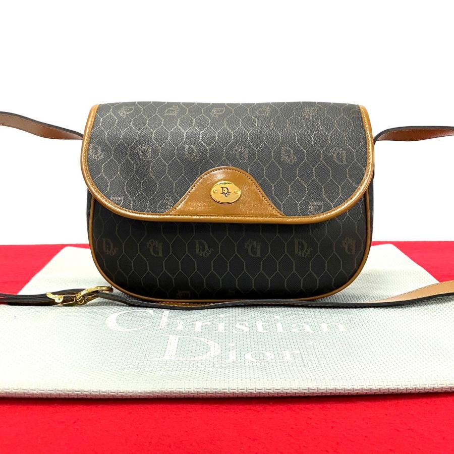 極 美品 Christian Dior ディオール ヴィンテージ ハニカム柄 ロゴ 金具 レザー チェーン ミニ ショルダーバッグ ブラウン  222-9 - メルカリ Christian Dior ハニカム柄 ヴィンテージ ミニショルダーバッグ