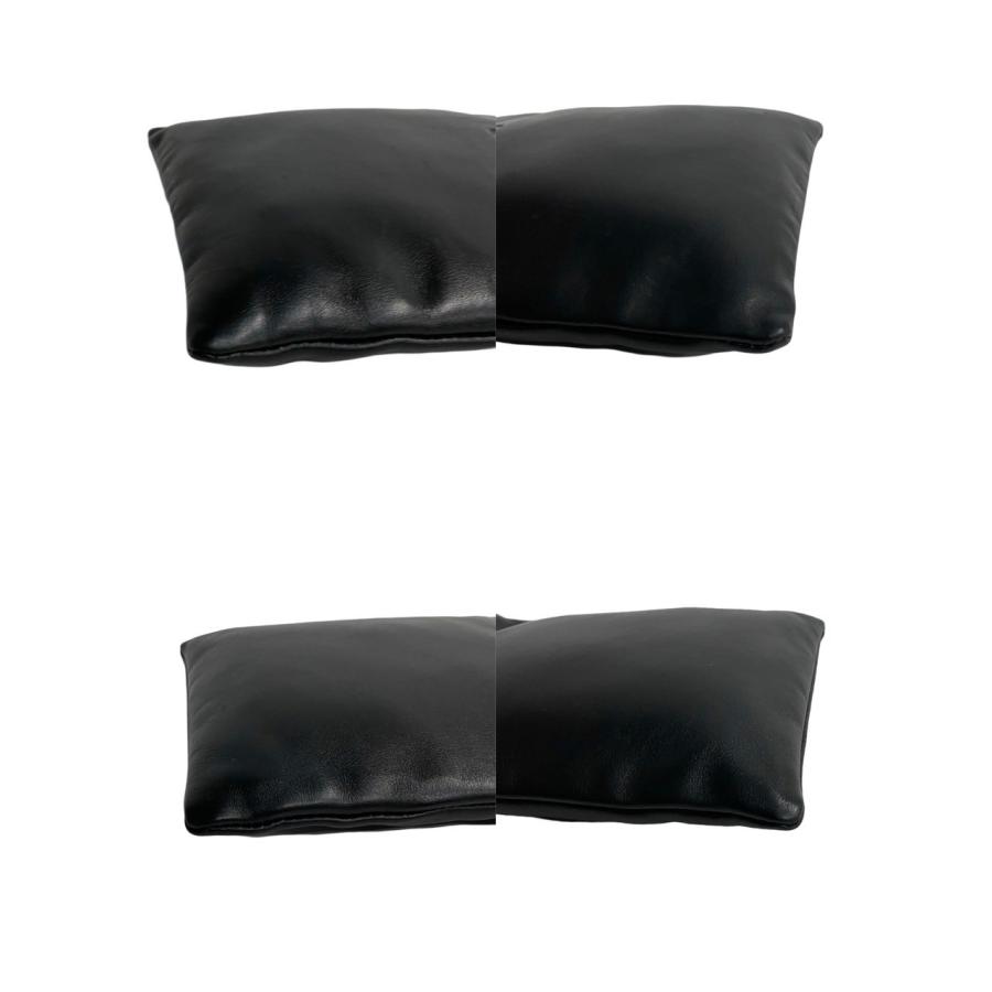 良品　ロエベ　ショルダーバッグ　アナグラム　ロゴ型押し　サコッシュ　レザー　黒 ロエベ(LOEWE)ロエベ アナグラム サコッシュ ショルダーバッグ