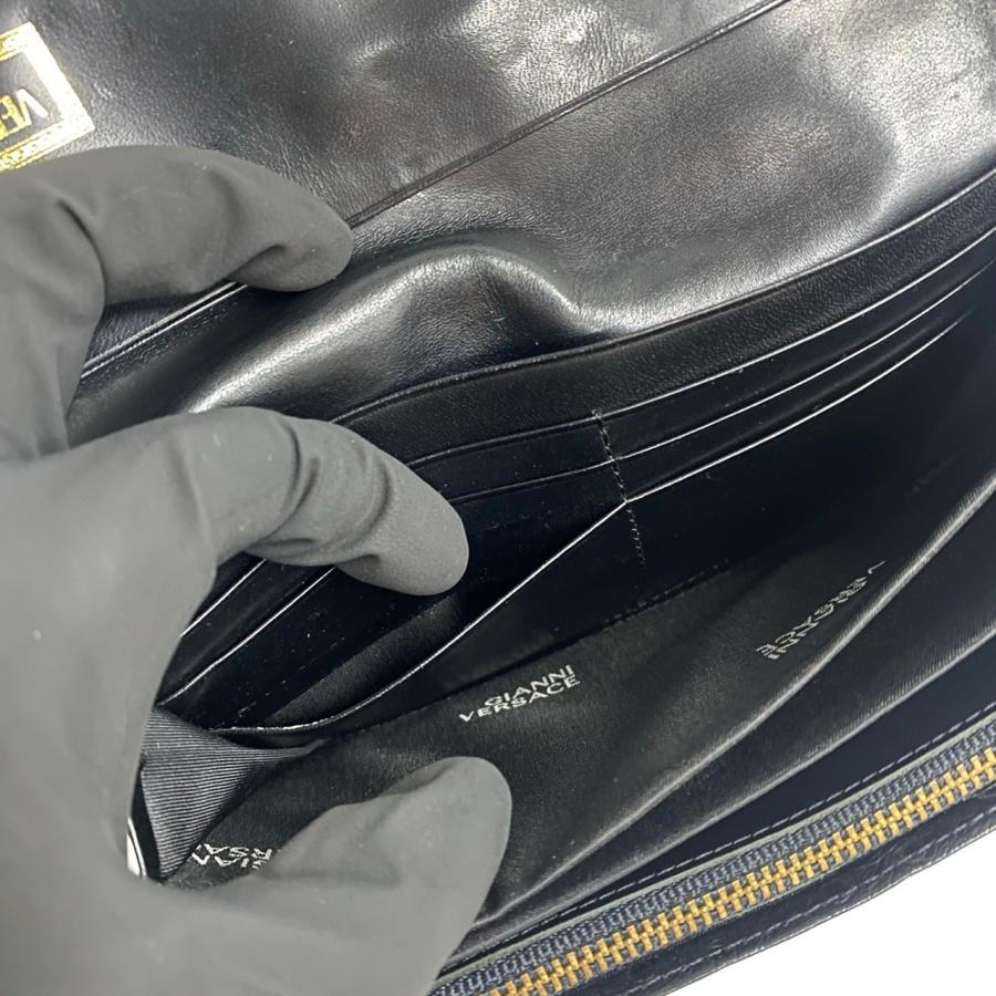 ほぼ未使用 VERSACE ヴェルサーチ ヴェルサーチェ ロゴ 金具 レザー