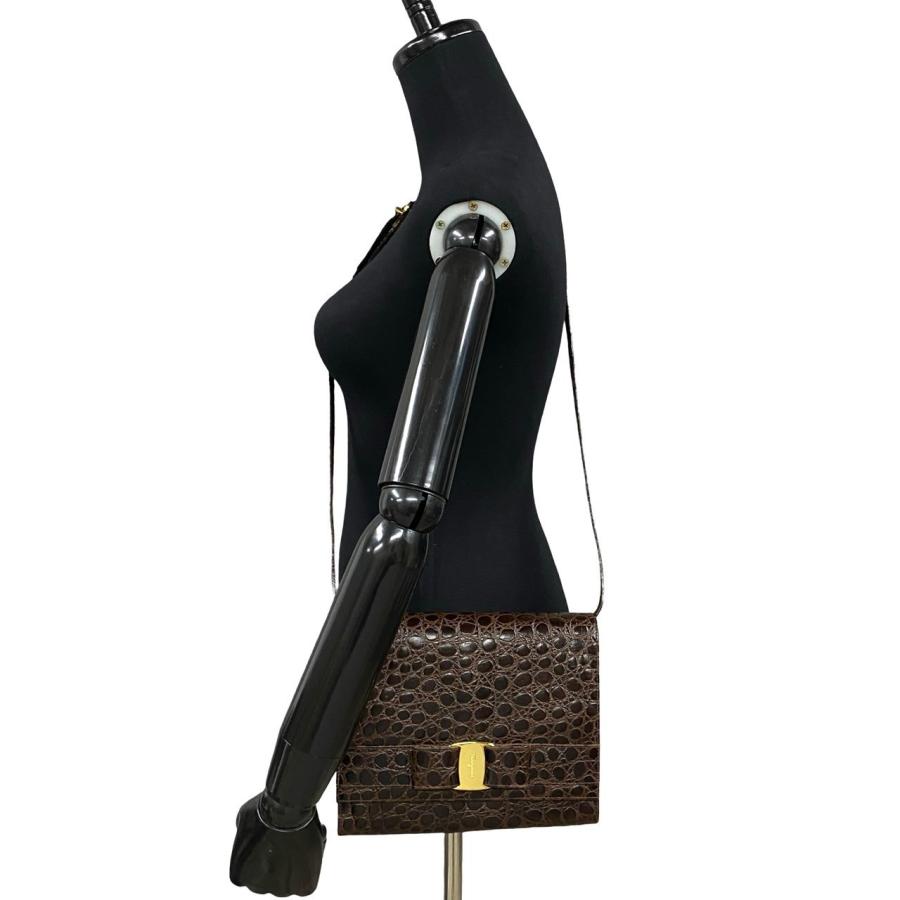 ほぼ未使用 袋付き Salvatore Ferragamo サルヴァトーレフェラガモ 