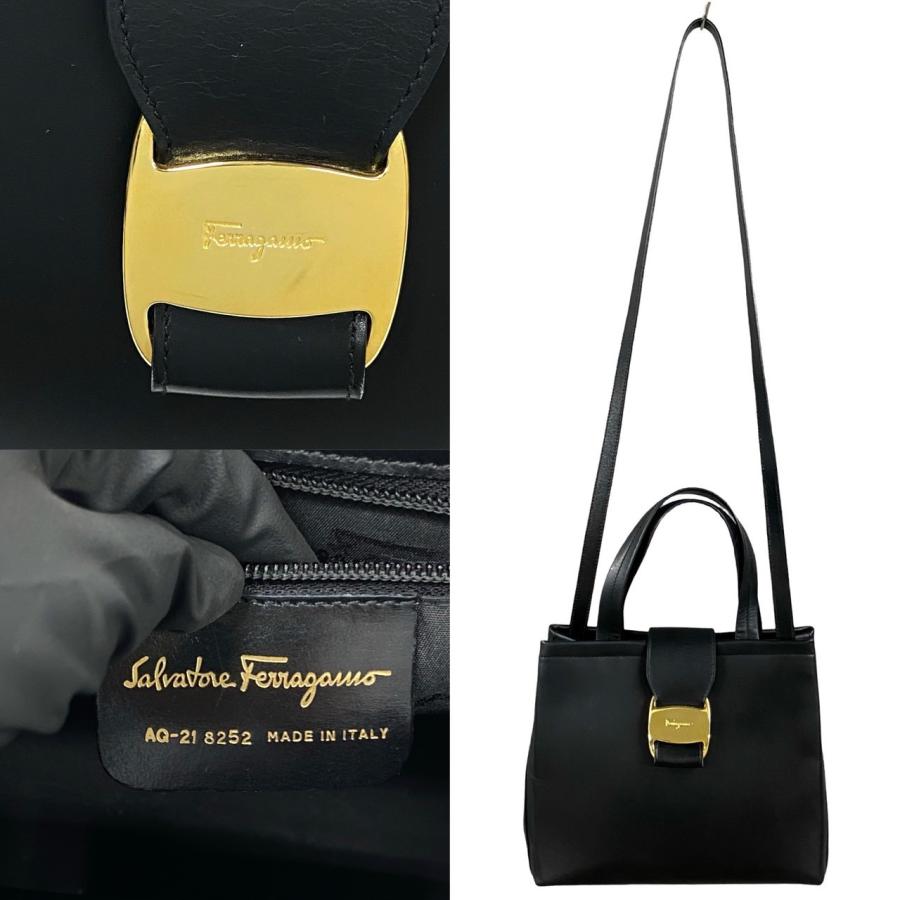 極 美品 Salvatore Ferragamo サルヴァトーレフェラガモ ヴァラ リボン