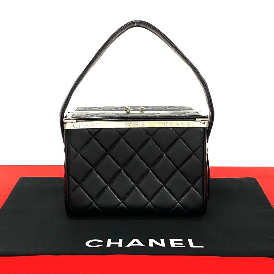 CHANEL 極 美品 希少品 シール有 4番台 シャネル 観音バニティ CHANEL 極 美品 希少品 シール有 4番台 シャネル 観音バニティ