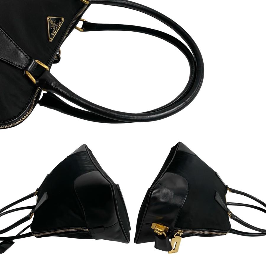 PRADA（プラダ） 極 美品 希少品 鍵付き 三角ロゴ 金具 ナイロン